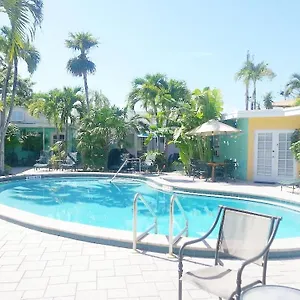 Alexander Palms Court - No Hidden Fees! Pensionat