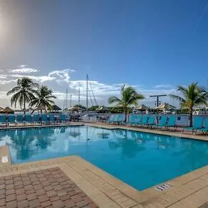 Grand Marina -waterfront Holiday home