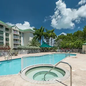 Sunrise Suites Jamaica #102 Holiday home